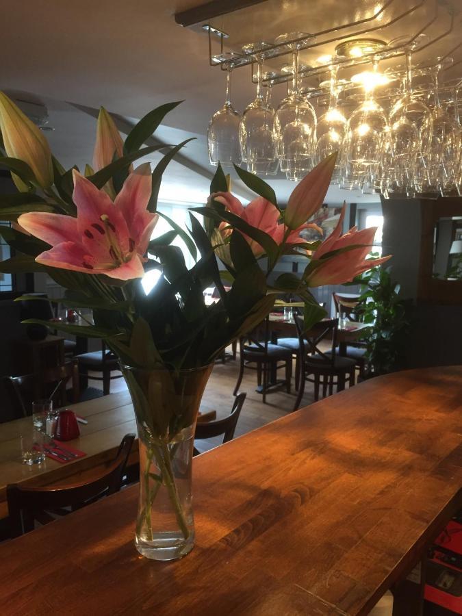 Al Forno Restaurant & Inn 诺里奇 外观 照片
